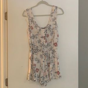 Kendall & Kylie romper NWT